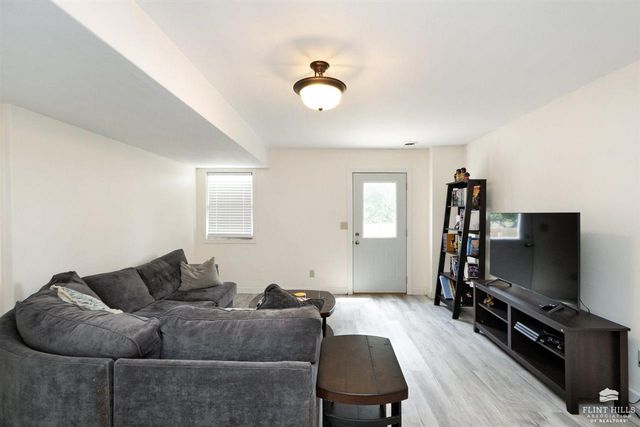 3605 Everett Place, Manhattan, KS 66503