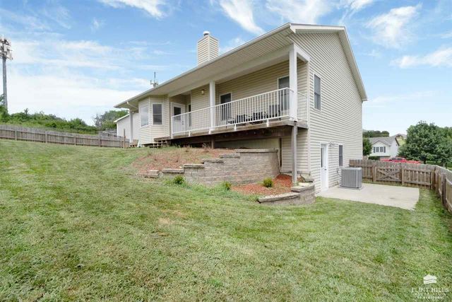 3605 Everett Place, Manhattan, KS 66503