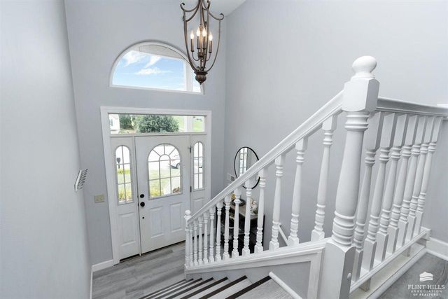 3605 Everett Place, Manhattan, KS 66503