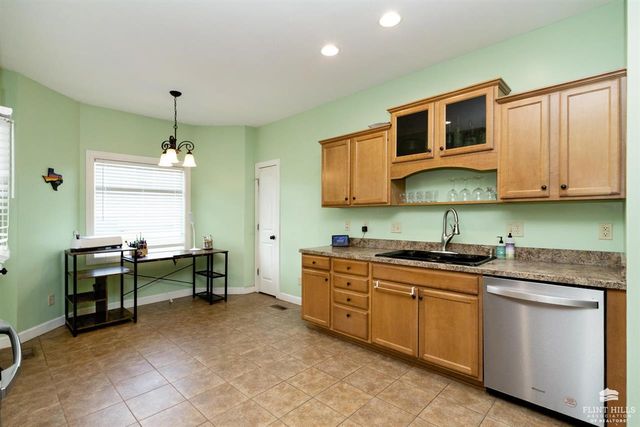 3605 Everett Place, Manhattan, KS 66503