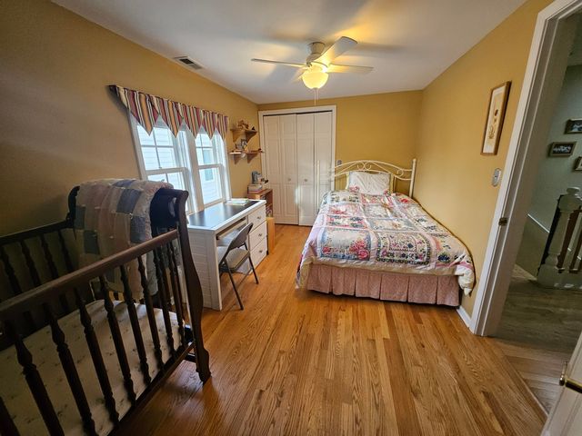 171 E Cayuga Avenue, Elmhurst, IL 60126