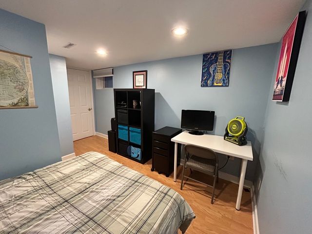 171 E Cayuga Avenue, Elmhurst, IL 60126