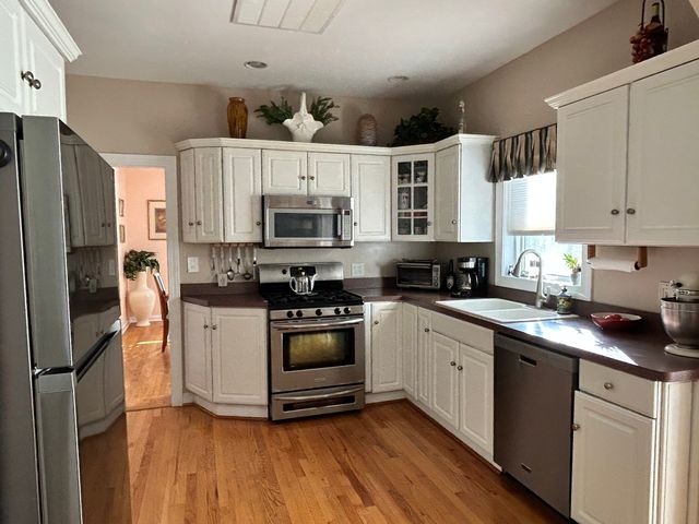 171 E Cayuga Avenue, Elmhurst, IL 60126