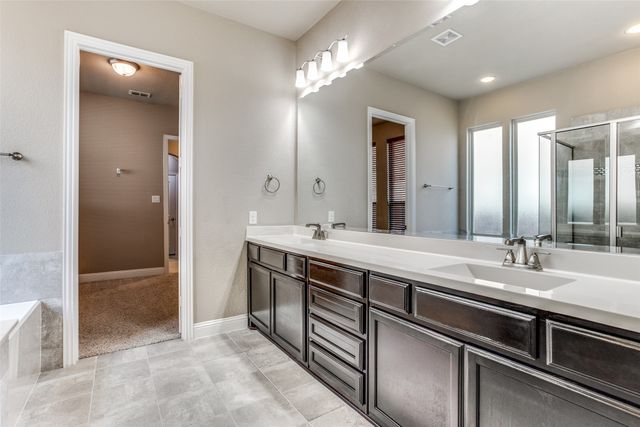 1904 Brown Stone Drive, Plano, TX 75074