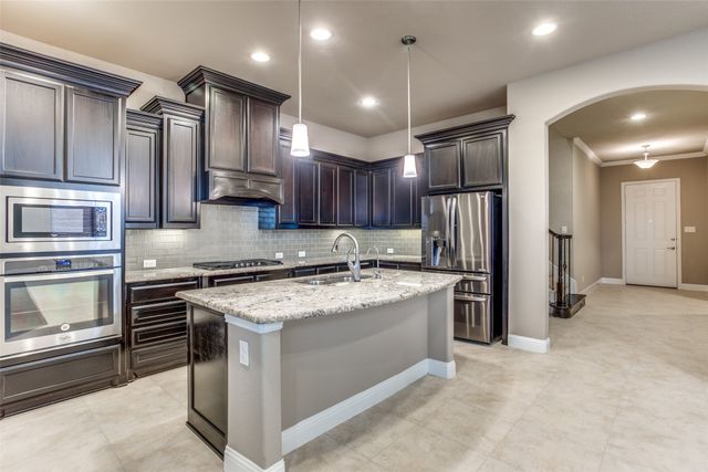 1904 Brown Stone Drive, Plano, TX 75074