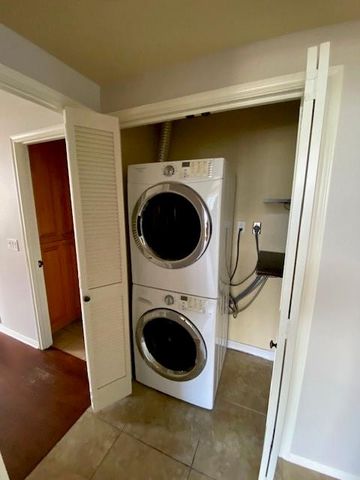 14 Greenway Plaza 13R, Houston, TX 77046