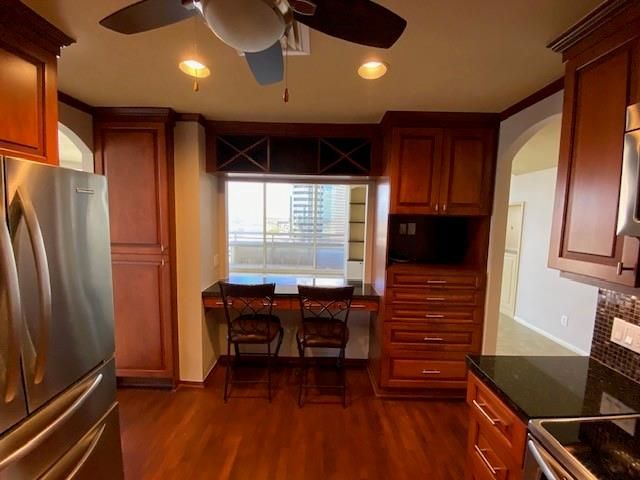 14 Greenway Plaza 13R, Houston, TX 77046