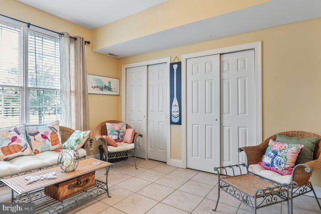 41113 CANONGATE DR, Leesburg, VA 20175