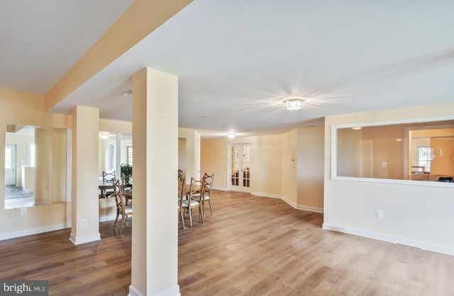 41113 CANONGATE DR, Leesburg, VA 20175