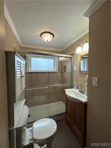 44 Century Drive, West Seneca, NY 14224
