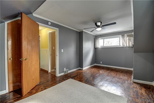 44 Century Drive, West Seneca, NY 14224