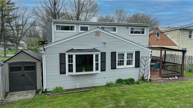 44 Century Drive, West Seneca, NY 14224
