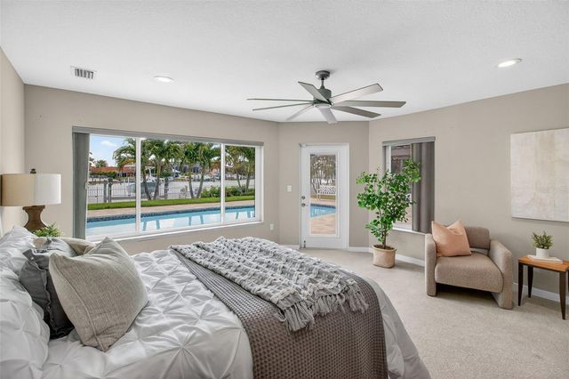 1260 81ST STREET S, St Petersburg, FL 33707