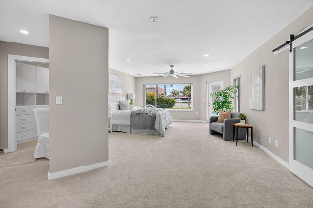 1260 81ST STREET S, St Petersburg, FL 33707