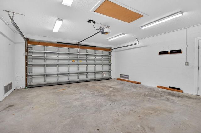 1260 81ST STREET S, St Petersburg, FL 33707