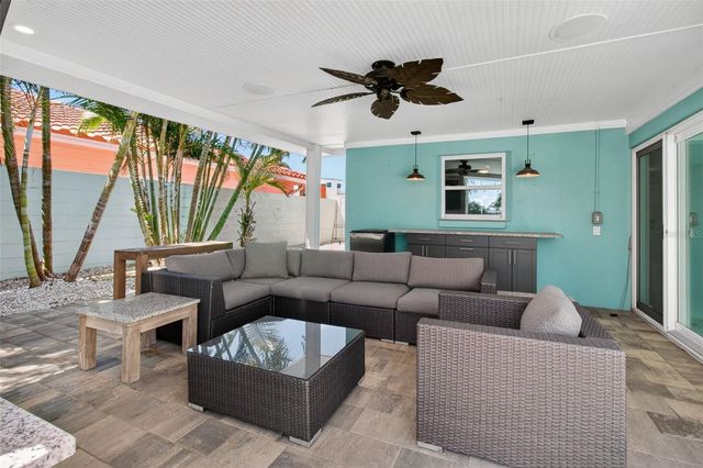 1260 81ST STREET S, St Petersburg, FL 33707