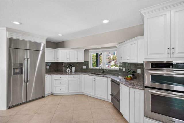 1260 81ST STREET S, St Petersburg, FL 33707