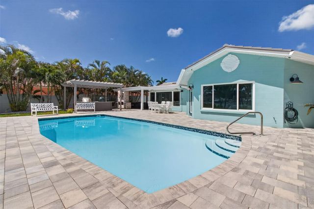 1260 81ST STREET S, St Petersburg, FL 33707