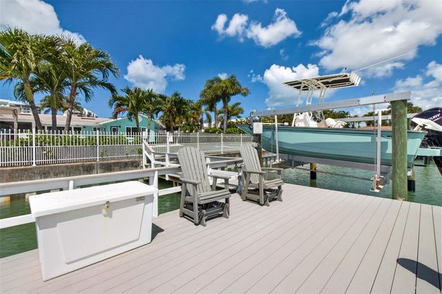 1260 81ST STREET S, St Petersburg, FL 33707
