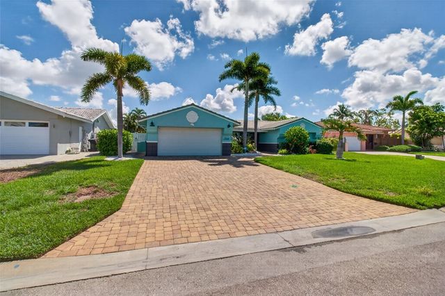 1260 81ST STREET S, St Petersburg, FL 33707