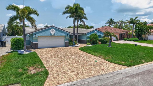 1260 81ST STREET S, St Petersburg, FL 33707