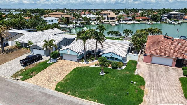 1260 81ST STREET S, St Petersburg, FL 33707