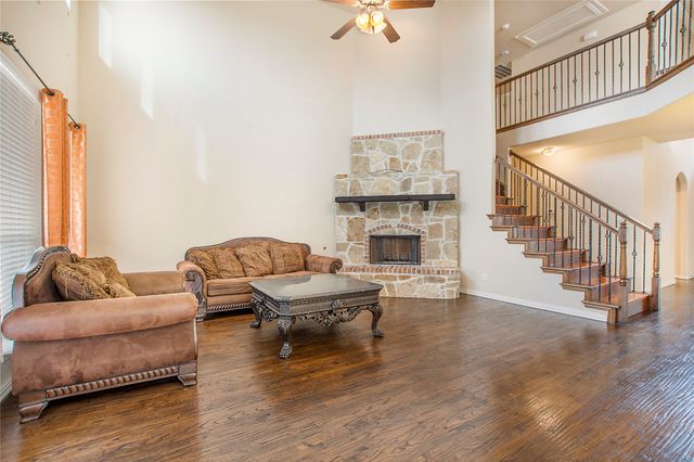 14323 Fall Harvest Drive, Frisco, TX 75033