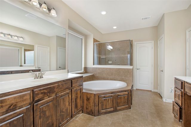 14323 Fall Harvest Drive, Frisco, TX 75033