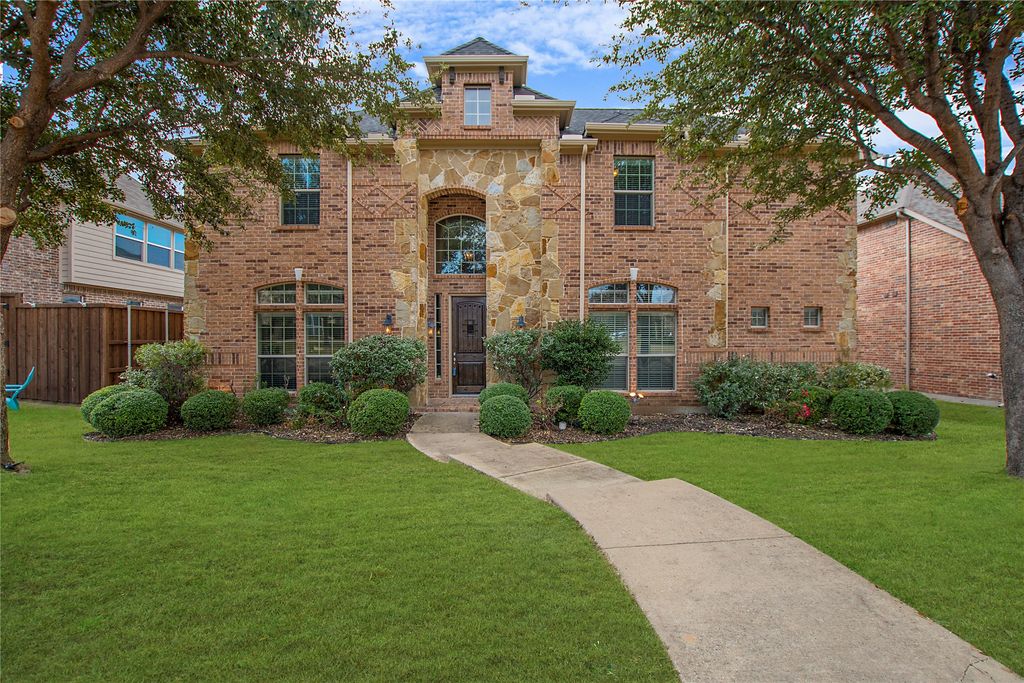 14323 Fall Harvest Drive, Frisco, TX 75033