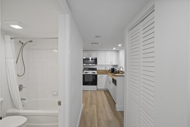 520 SE 5th Avenue 1602, Fort Lauderdale, FL 33301