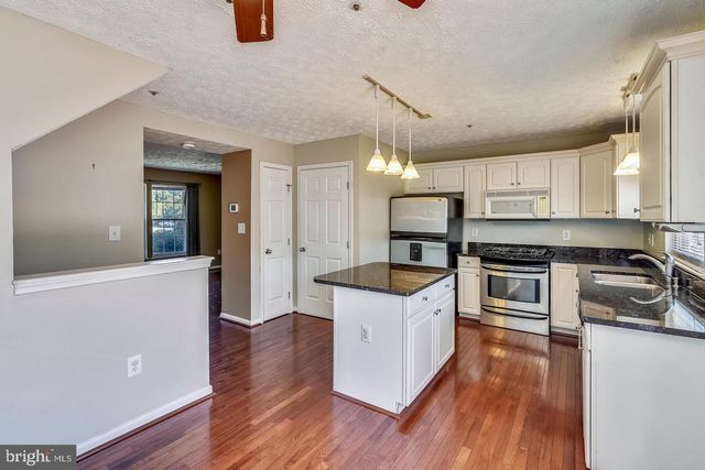 7810 FOXCOVE CT, Glen Burnie, MD 21061