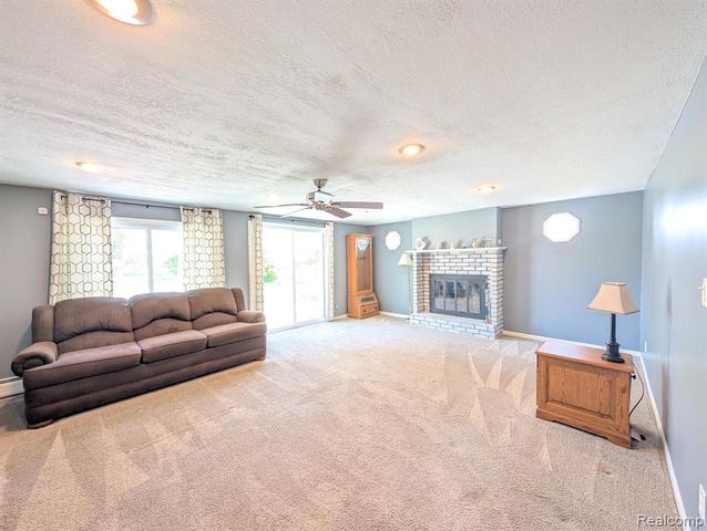 8059 E Mount Morris Road, Otisville, MI 48463