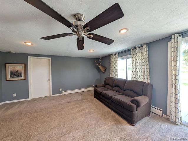 8059 E Mount Morris Road, Otisville, MI 48463