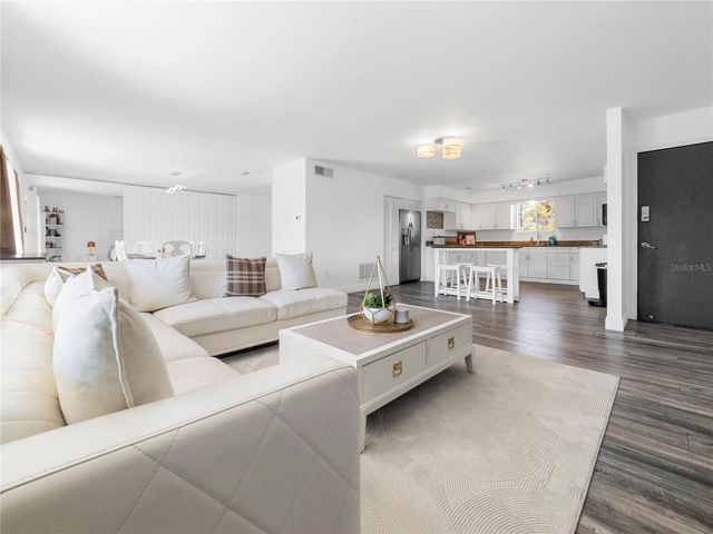 4036 CORTEZ DRIVE D, Tampa, FL 33614