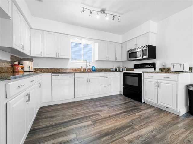 4036 CORTEZ DRIVE D, Tampa, FL 33614