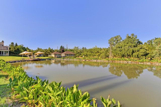 8759 Glacial Pl, Loomis, CA 95650