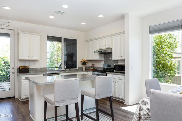 422 W Route 66 55, Glendora, CA 91740
