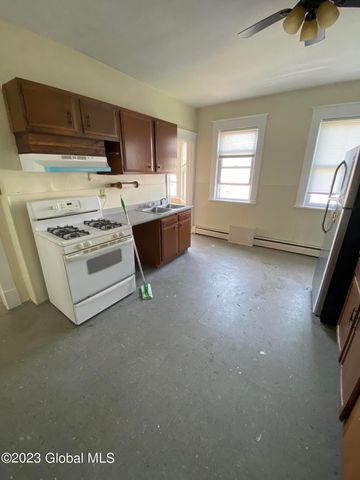 2029 Van Vranken Avenue, Schenectady, NY 12308