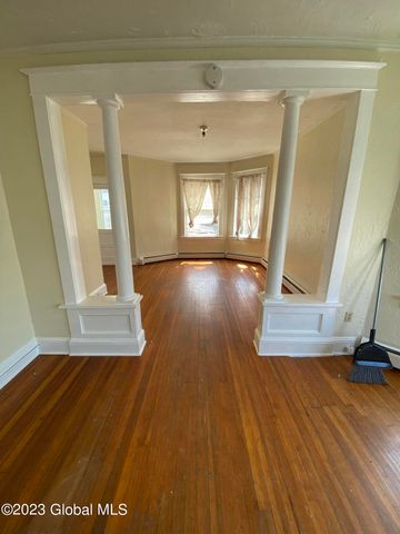 2029 Van Vranken Avenue, Schenectady, NY 12308