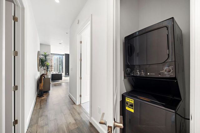 1211 Caroline Street 1109, Houston, TX 77002