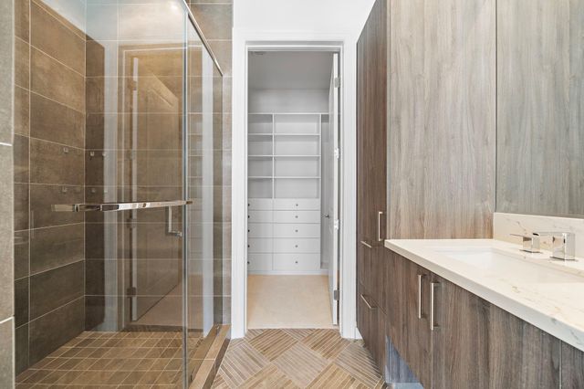 1211 Caroline Street 1109, Houston, TX 77002