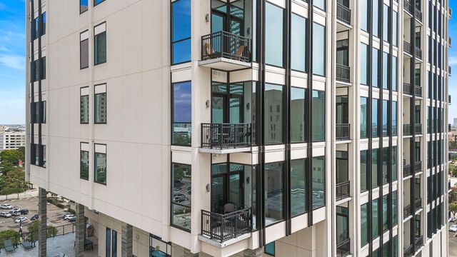 1211 Caroline Street 1109, Houston, TX 77002