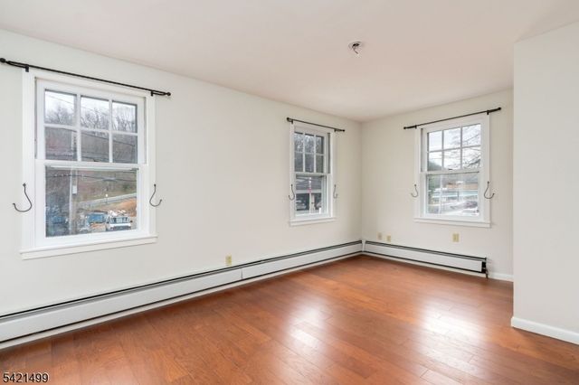 237 N Main St, Lambertville City, NJ 08530