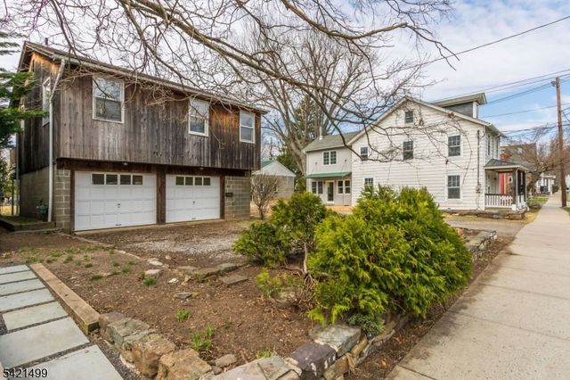 237 N Main St, Lambertville City, NJ 08530