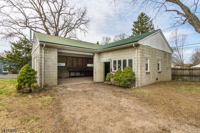 237 N Main St, Lambertville City, NJ 08530