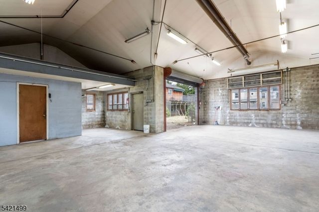 237 N Main St, Lambertville City, NJ 08530