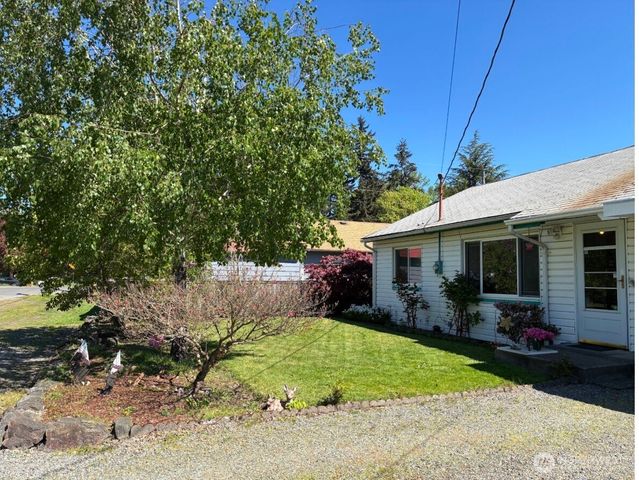 504 10th Avenue, Milton, WA 98354