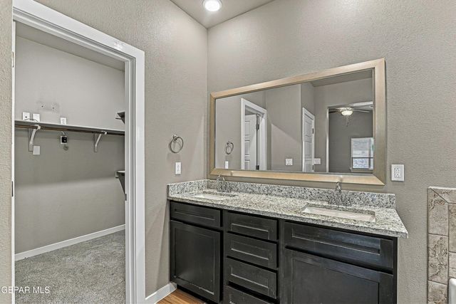 3649 SUMMIT Street, El Paso, TX 79938