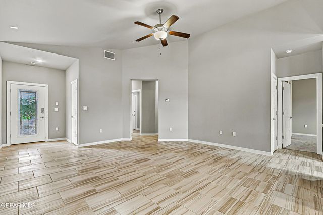 3649 SUMMIT Street, El Paso, TX 79938