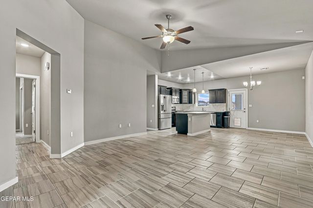 3649 SUMMIT Street, El Paso, TX 79938